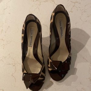 Via Spiga, size 8, brown & beige, like new, worn once
